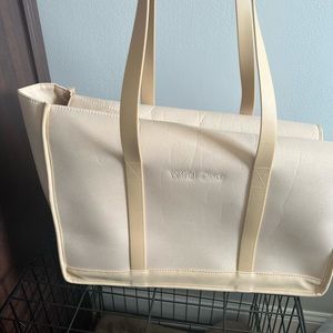 Wild One Pet Tote Carrier - NWOT